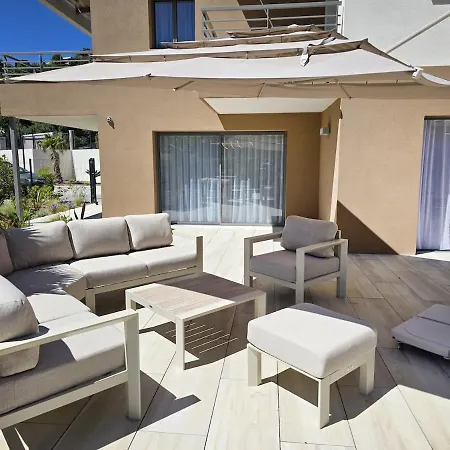 Вилла Saphir - Sea View, Private Pool, 3 - 5 Stars