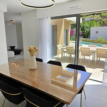 Вилла Saphir - Sea View, Private Pool, 3 - 5 Stars